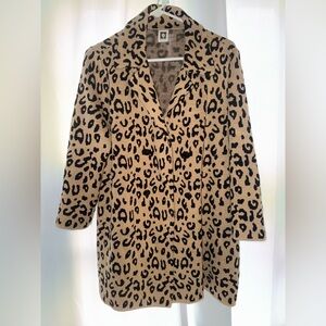 Anne Klein Black and Tan Knit Fabric